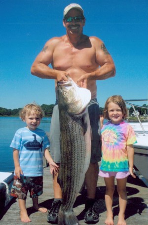 MathewWinn 42-pounder MathewWinn 42 pounder 300x455 2011 Striper Cup Photos