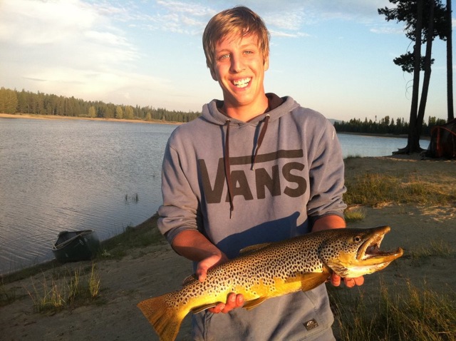eddie-thomas-brown-trout eddie thomas Trout and Salmon Photo Contest Winners