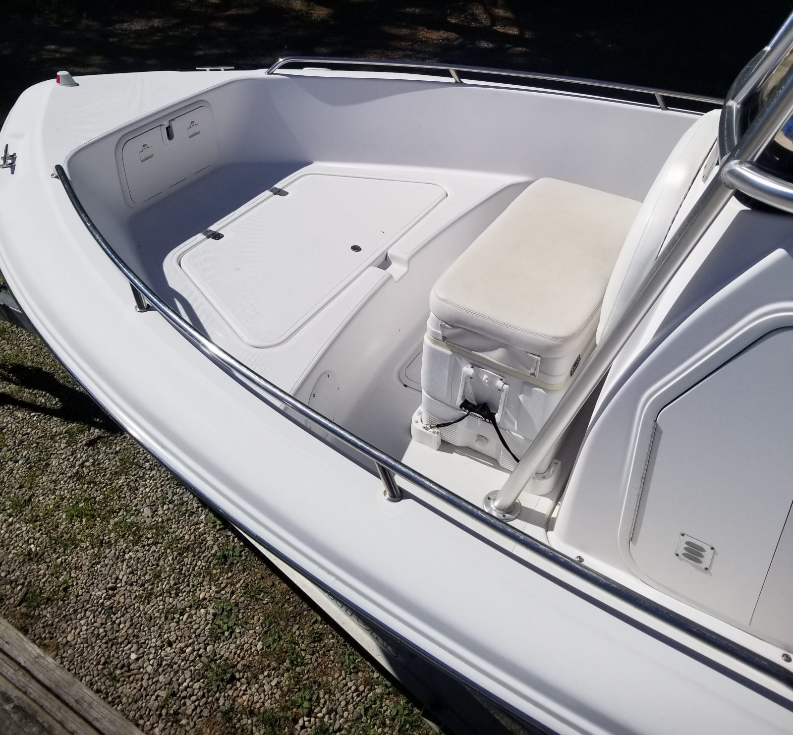 Choose the Best Flooring for Your Fishing Boat On The Water