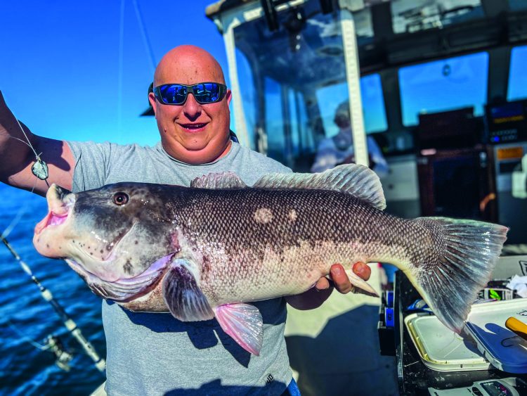 Tautog Jigs vs. Rigs - On The Water